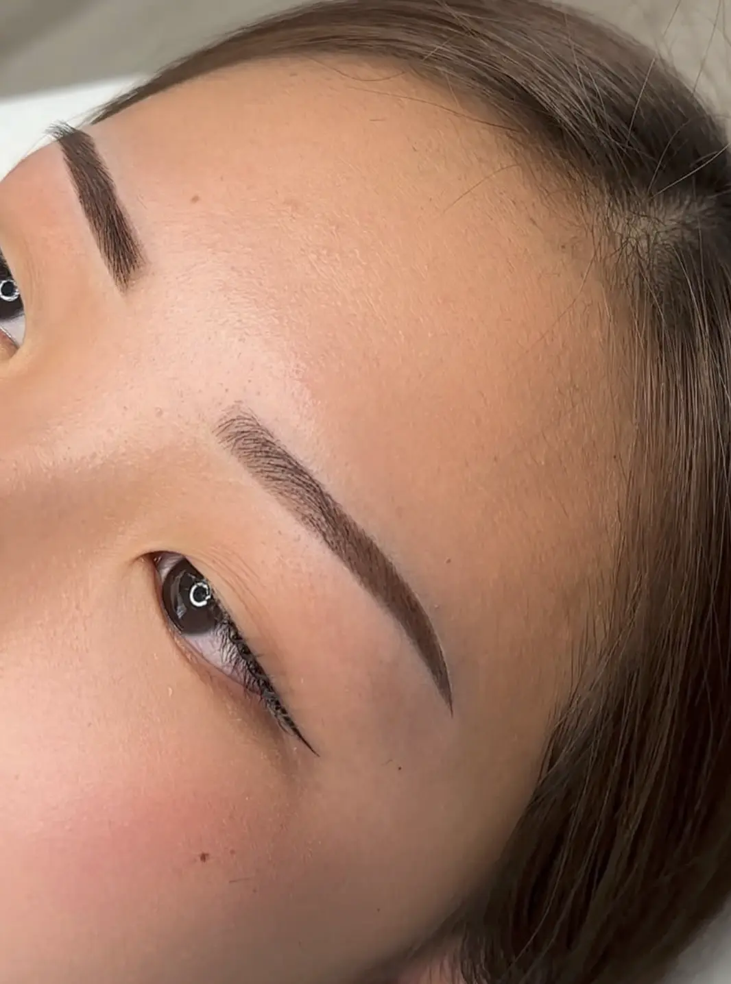 brow lamination and tint