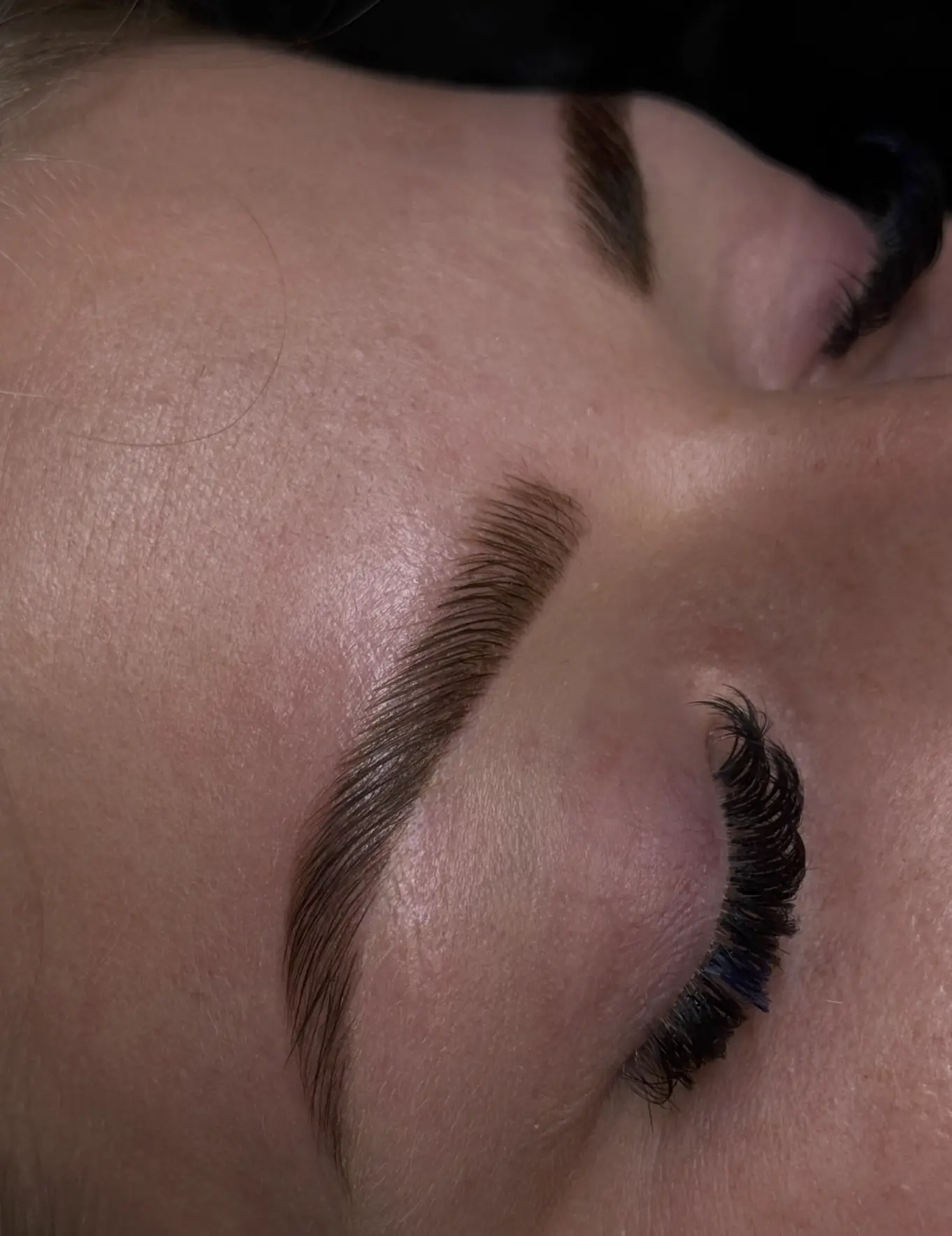 what is a brow tint